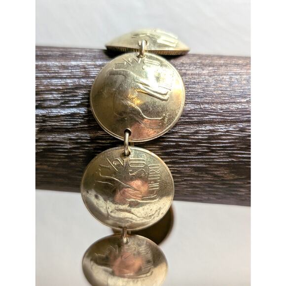 Vintage 1968-1974 Peruvian Llama Sol de Oro Coin Hook Clasp Bracelet - Picture 1 of 7